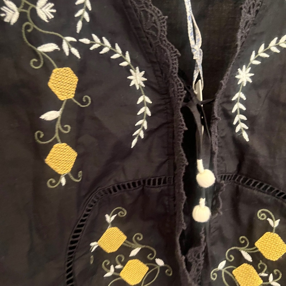 Jennifer & Grace Embroidered Cotton Lace Trim Tie Front Top S NWT Festival Fairy - Picture 3 of 6